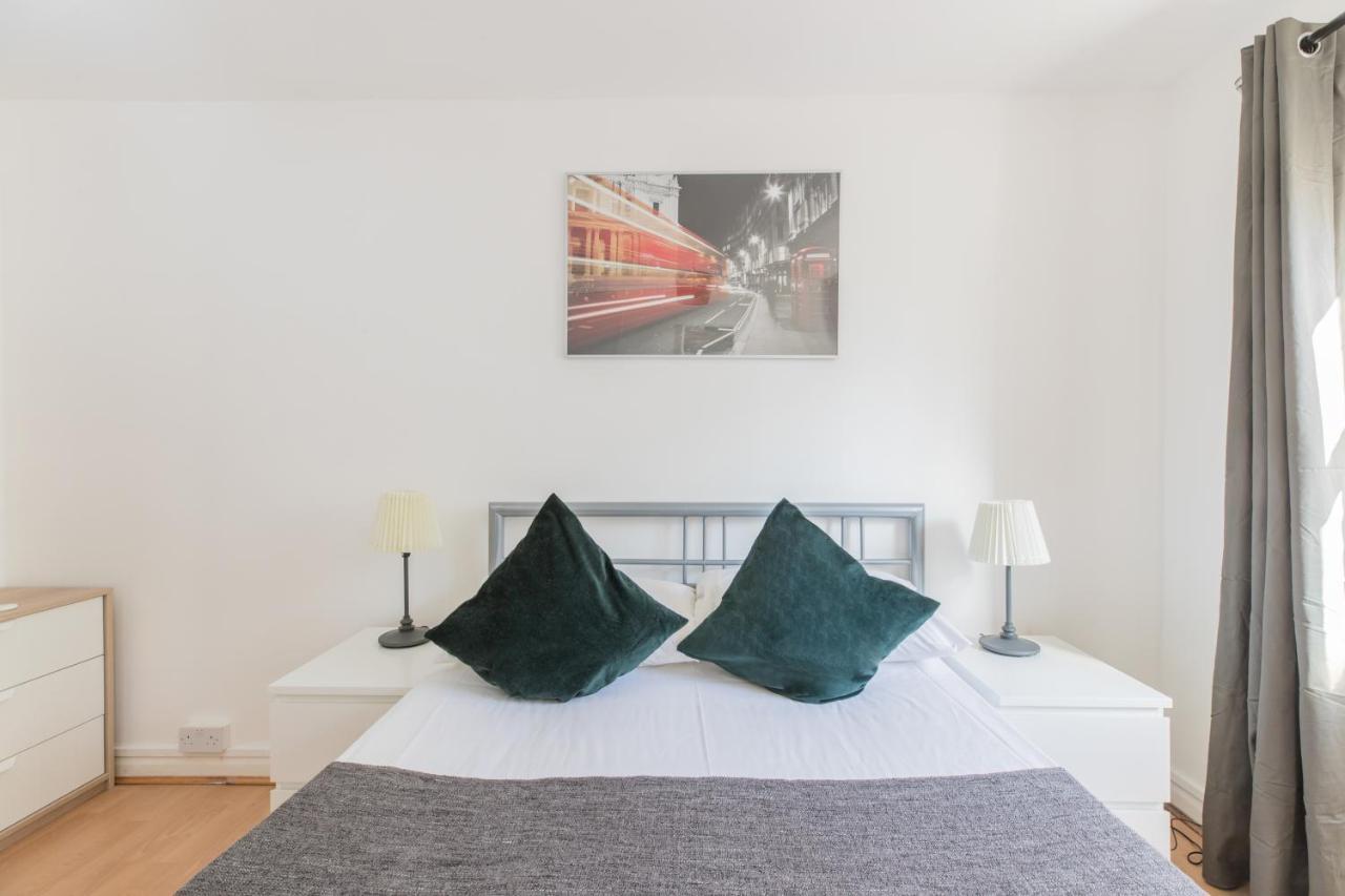 Stylish Stays By Russel Square Londra Esterno foto